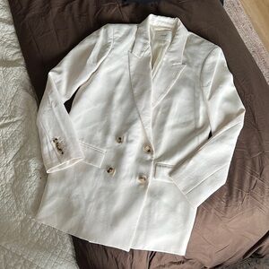 Aritzia Wilfred white blazer - never worn